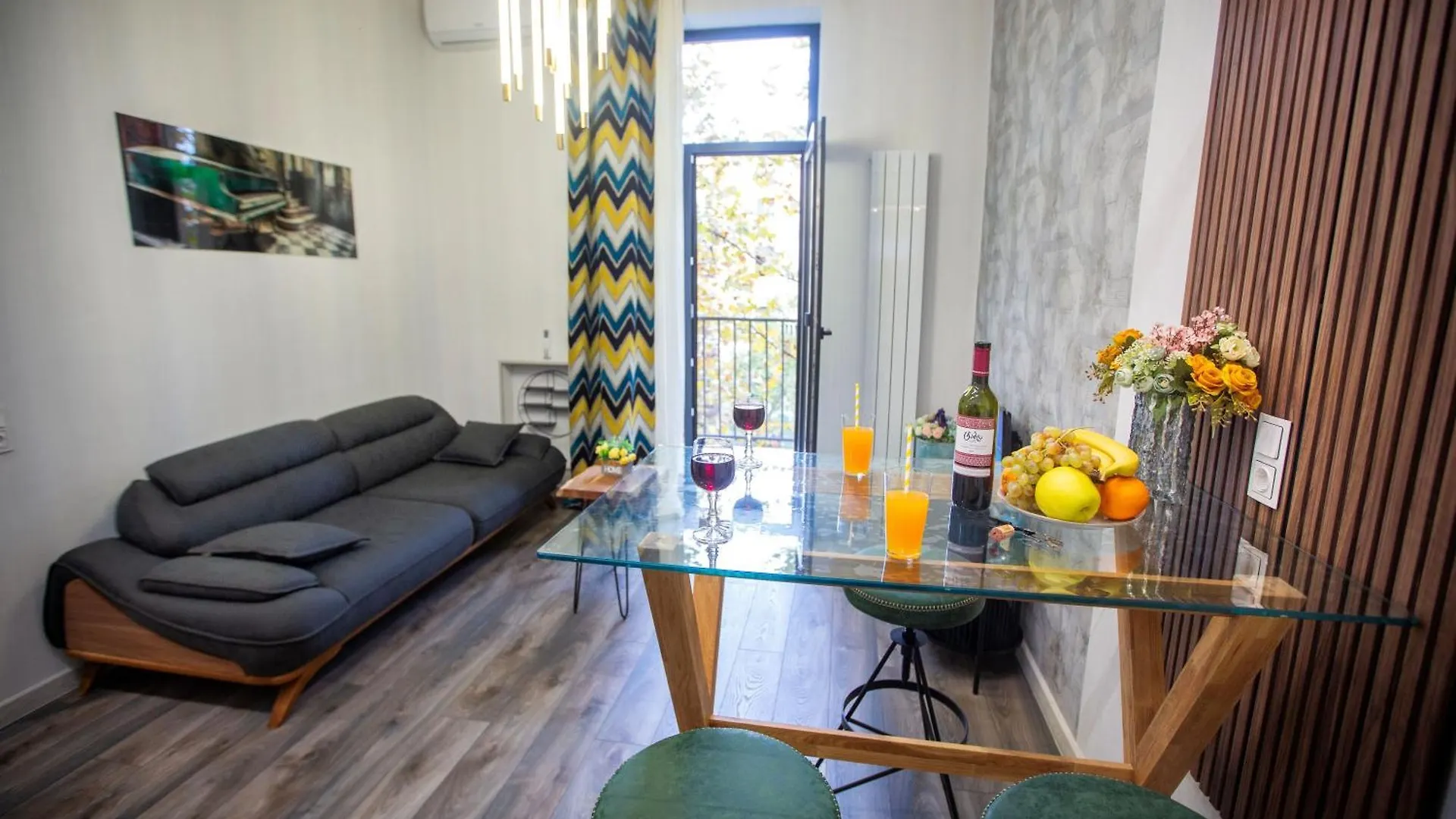 Lilu'S Apartment In Center Tbilisi